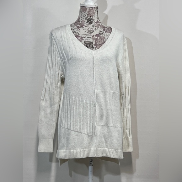 SUNDANCE Ivory ribbed V neck‎ sweater size S - Picture 2 of 12